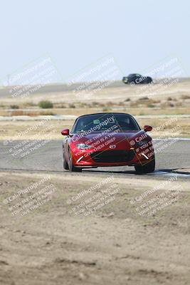 media/Oct-18-2025-Speed Ventures (Sat) [[8b3b7cf525]]/Yellow/Session 3 (Sunset)/